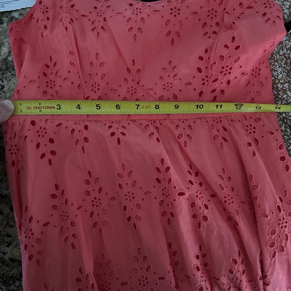 Old Navy Crochet MIDI Dress - Picture 4 of 4